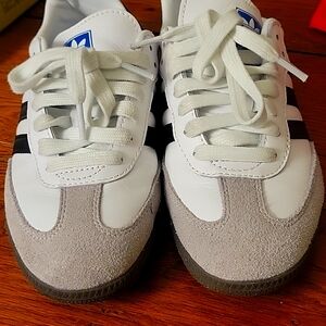 Adidas samba